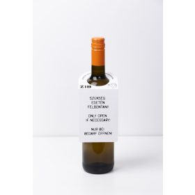 Bor nyakfüggő "Szükség esetén felbontani!"